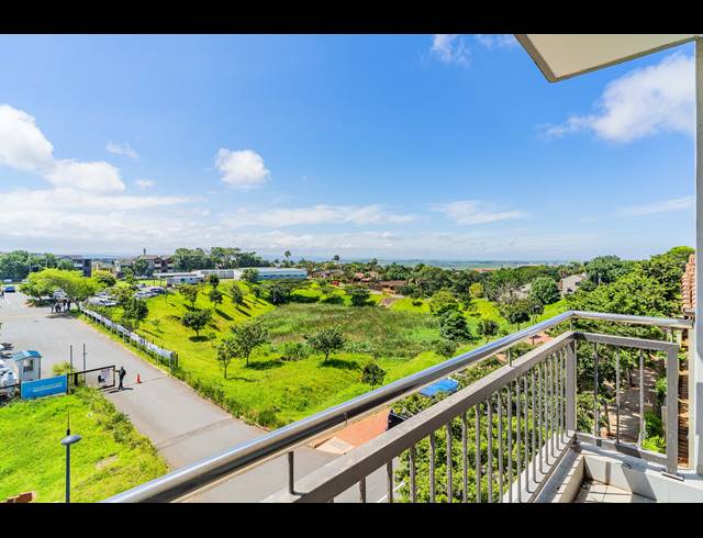 1 BEDROOM APARTMENT FOR SALE IN UMHLANGA RIDGE